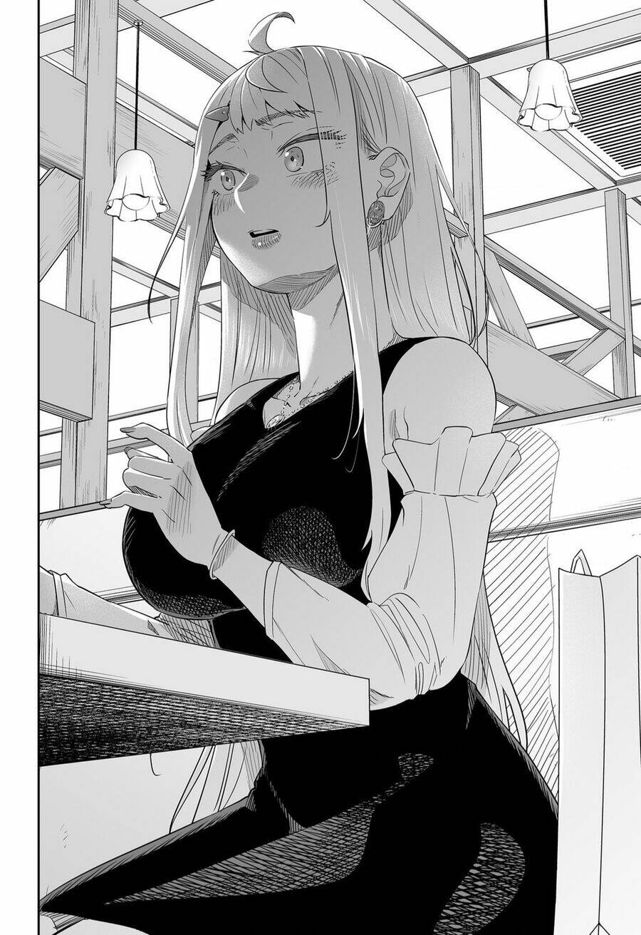 dosanko gyaru ha namaramenkoi chapter 36 - Trang 2