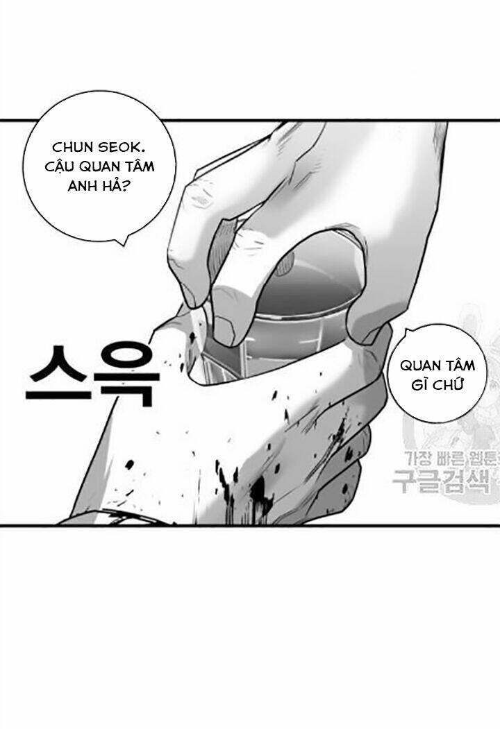 quảng trường máu chapter 32 - Trang 2