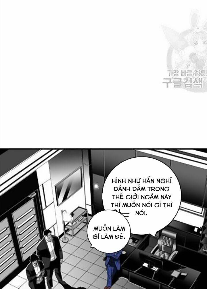 quảng trường máu chapter 32 - Trang 2